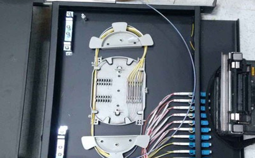 冬季電纜與光纜維護(hù)提示：富龍光纖通信有限公司溫馨提醒